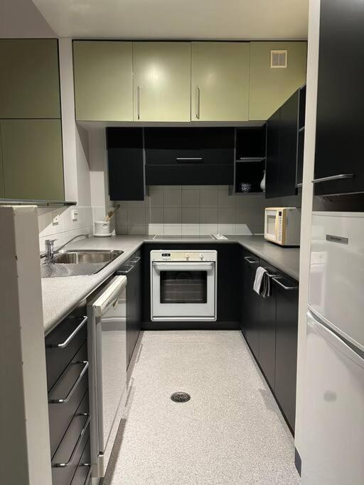 Hyper-Central Apartment Downtown Оукланд Екстериор снимка